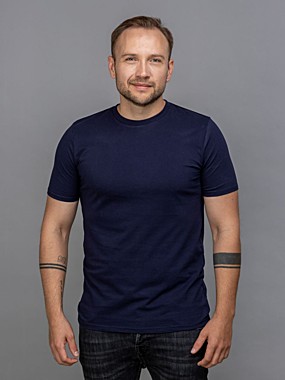 Футболка р.S (40-42) тёмно-синий